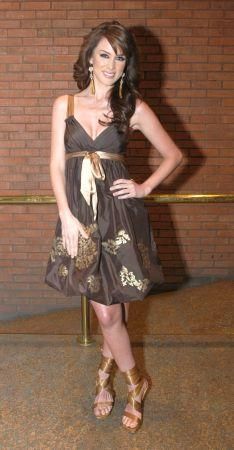 Galerie foto - nicola - Jaqueline Bracamontes