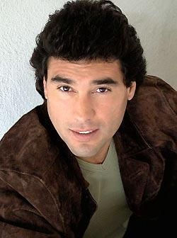 Galerie foto - monno - Eduardo Yanez