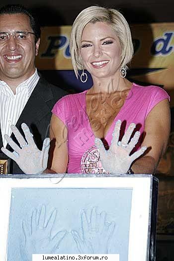 Galerie foto - monno - Martha Julia